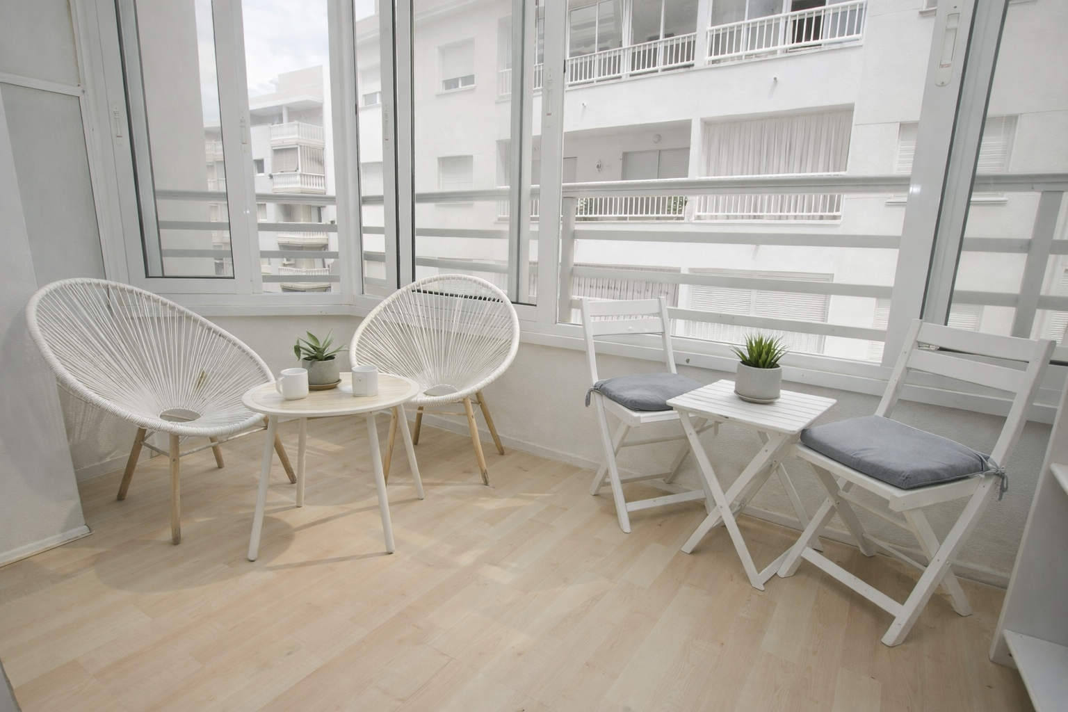 Soleado Apartamento de 3 Dormitorios con Ascensor – Centro de Torrevieja en alquiler